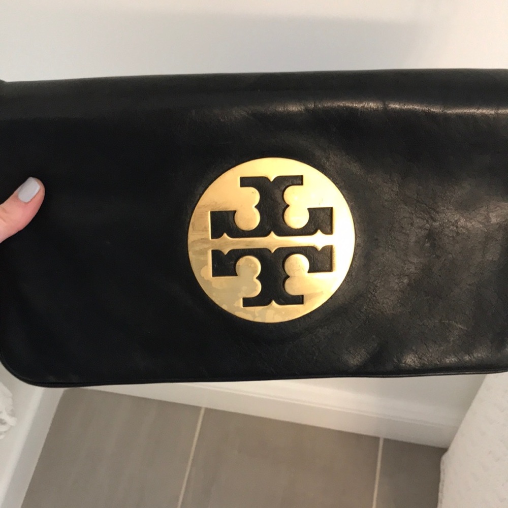 Tory Burch Reva Clutch - Picture 2 of 7